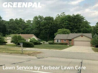 Lawn Mowing Service nearby Livonia, MI, 
