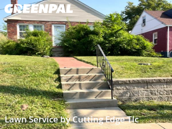 Yard Mowing nearby Richmond Heights, MO, 