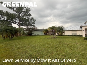 Lawn Mowing Service nearby Port St. Lucie, FL, 