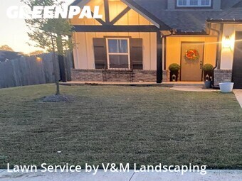 Lawn mowed in Broken Arrow, 74014