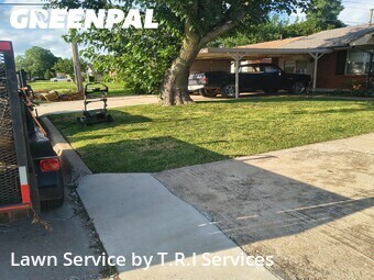Lawn Mow nearby Moore, OK, 
