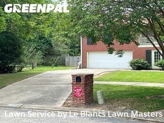 Lawn Care Service nearby Lafayette, LA, 