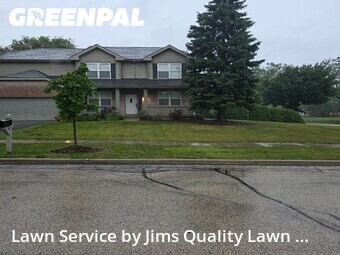 Grass Cut nearby Gurnee, IL, 
