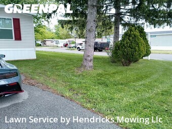 Yard Mowing nearby Elyria, OH, 