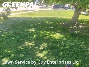 Grass Cut nearby Cedar Rapids, IA, 