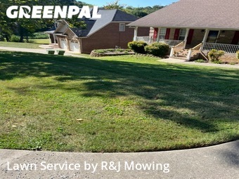 Yard Mowing nearby Maryville, TN, 