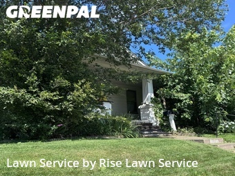 Lawn mowed in Davenport, 52804