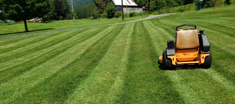 Lawn Mowing Contractor in Unicoi, TN, 37692