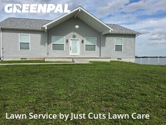 Lawn Care nearby Lebanon, IL, 
