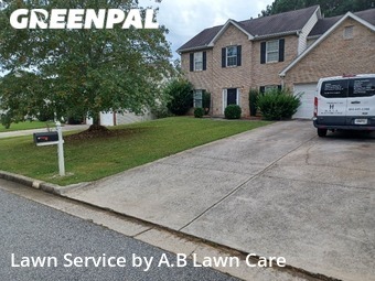 Lawn Mowing nearby Fairburn, GA, 