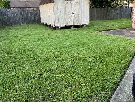 Lawn Mowing Contractor in Pasadena, TX, 77506