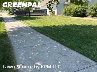 Lawn Mow nearby Hartford, WI, 