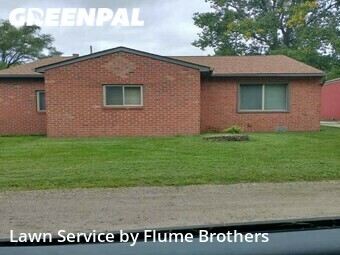 Yard Cutting nearby Clinton Township, MI, 