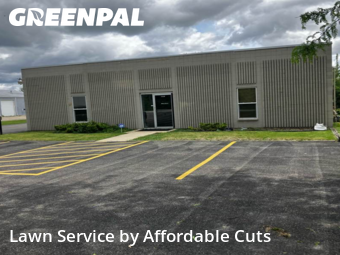 Lawn Mowing Service nearby Rockford, IL, 