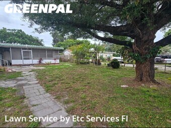 Lawn Mowing Service nearby St. Petersburg, FL, 