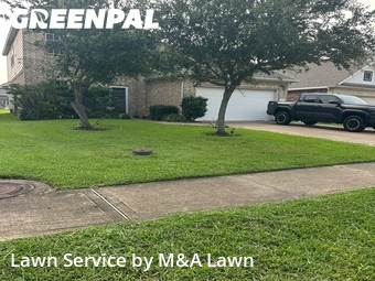 Lawn Maintenance nearby Dickinson, TX, 