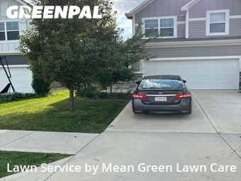 Lawn Mow nearby Blue Springs, MO, 