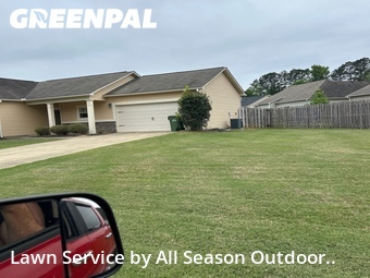Lawn Mowing Service nearby Opelika, AL, 