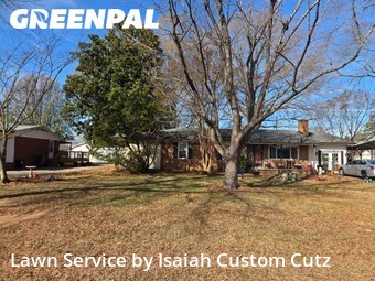 Lawn Mowingin Concord,28027,Lawn Mow by Isaiah Custom Cutz, work completed in Dec , 2025