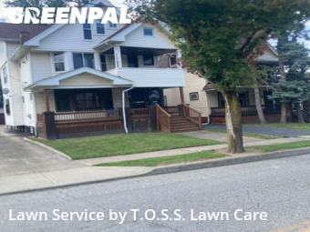 Lawn Cutting nearby East Cleveland, OH, 