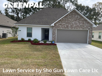 Lawn Maintenance nearby Gonzales, LA, 