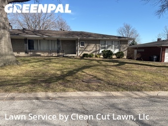 Lawn Care nearby Blue Springs, MO, 