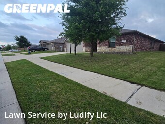 Lawn Mowing nearby Princeton, TX, 