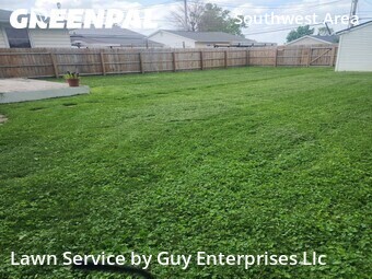 Yard Cutting nearby Cedar Rapids, IA, 