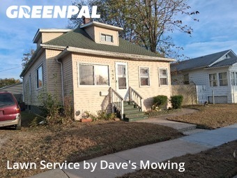 Yard Mowing nearby East Alton, IL, 