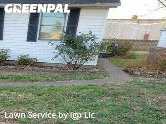 Lawn Maintenance nearby Evansville, IN, 