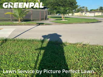 Lawn Mowing nearby Cutler Bay, FL, 