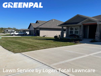 Lawn Maintenance nearby Olathe, KS, 