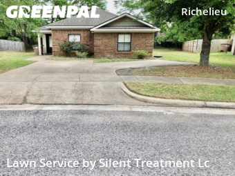 Lawn Mow nearby Mobile, AL, 