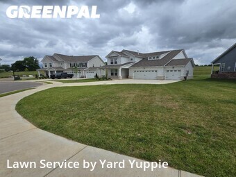 Grass Cutting nearby Clarksville, KY, 