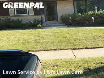Lawn Mowing nearby Oak Creek, WI, 