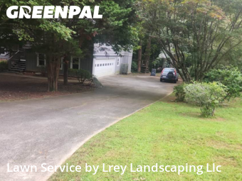 Lawn Care Servicein Roswell,30075,Grass Cut by Lrey Landscaping Llc, work completed in Nov , 2025