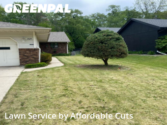 Lawn Mowing nearby Rockford, IL, 