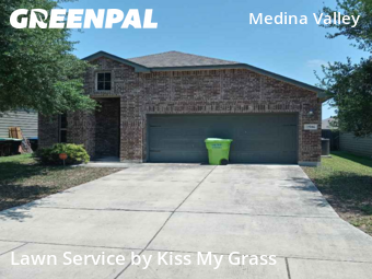 Grass Cutting nearby San Antonio, TX, 
