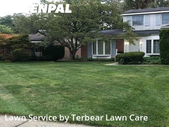 Yard Mowing nearby Canton, MI, 