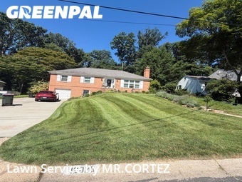 Lawn Mowing Service nearby Rockville, MD, 