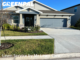 Yard Cutting nearby Apollo Beach, FL, 