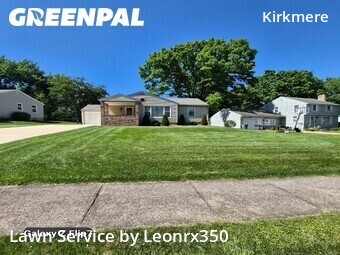 Yard Mowing nearby Youngstown, OH, 