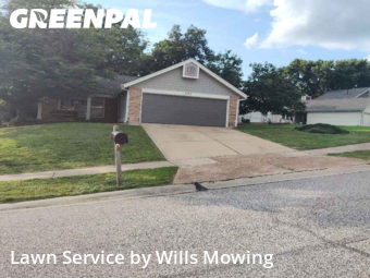 Lawn Mowing Service nearby Ballwin, MO, 