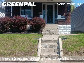 Grass Cut nearby Louisville, KY, 