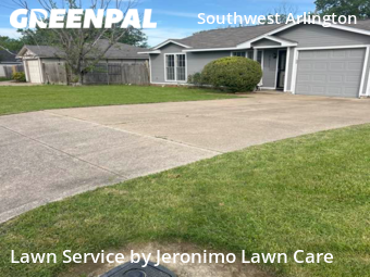 Grass Cut nearby Arlington, TX, 