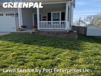 Yard Cutting nearby Maplewood, MO, 