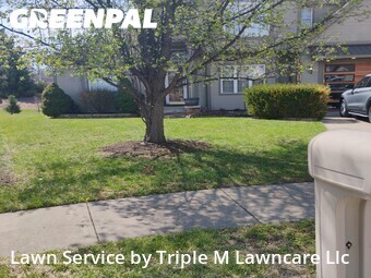 Lawn Cutting nearby Gladstone, MO, 