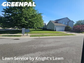 Lawn Maintenance nearby Lee's Summit, MO, 