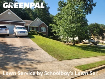 Lawn Cutting nearby Loganville, GA, 