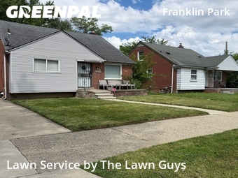 Lawn Care Service nearby Detroit, MI, 